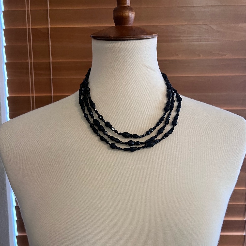 Talbots 3-strand black bead short necklace
